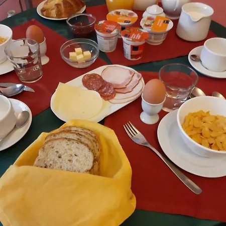 Romeo Family Kaarli * Tallinn