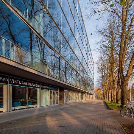 Romeo Family Kaarli Lejlighed